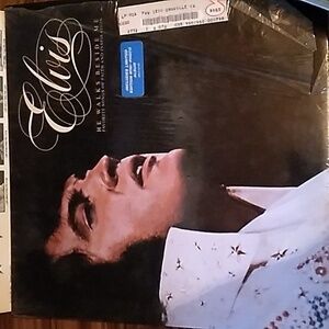 Vintage Elvis Presley He Walks Beisde Me vinyl album